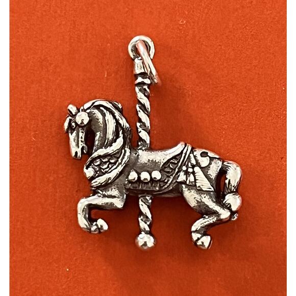 James Avery Retired Silver VINTAGE Carousel Horse LARGER SIZE Pendant Or Charm - Picture 1 of 2
